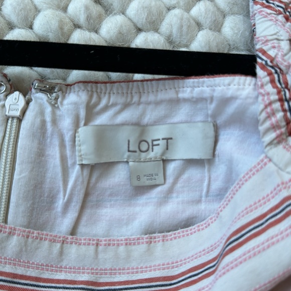 Loft Dress - Picture 4 of 6